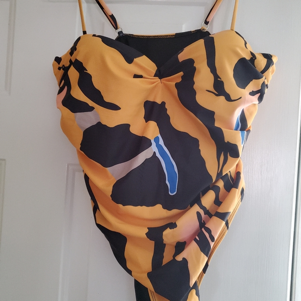 Matte Swimsuit - Picture 5 of 5